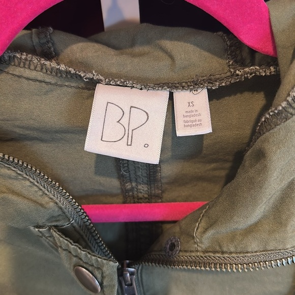 BP olive hooded 2 pocket jacket size XS - Picture 2 of 3